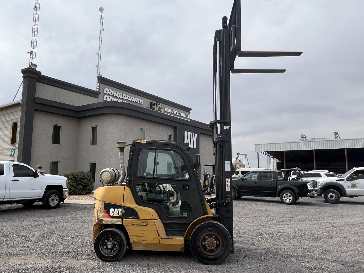 ./imagenes/INVOICE/2019/17987/MONTACARGAS CATERPILLAR GP40N1 (34).JPG